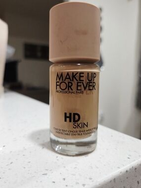 Makeup Forever HD Skin Foundation - Cool Nude 2R24